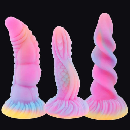 Glowing Huge Dragon Dildo